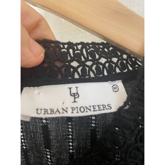 Black Lace Cotton Boho Victorian Inspired Mini Dress, size M‎ by Urban Pioneers - Picture 6 of 8